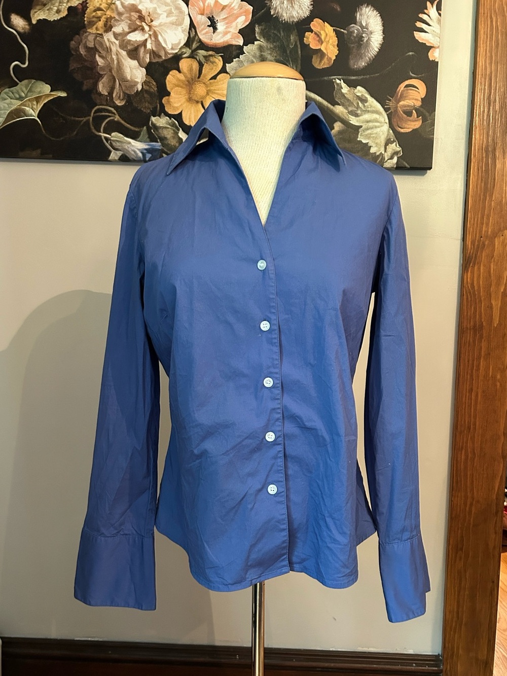 Sandra Ingrish Women’s Blue Button-Down Cotton Spandex Shirt